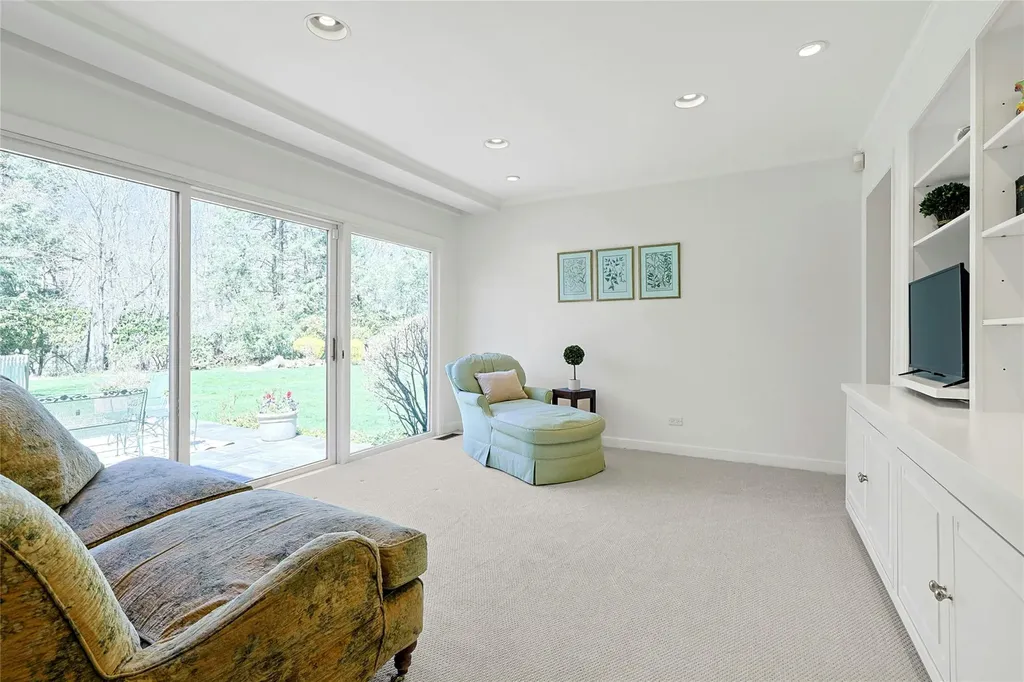 33 North Way Chappaqua NY 10514