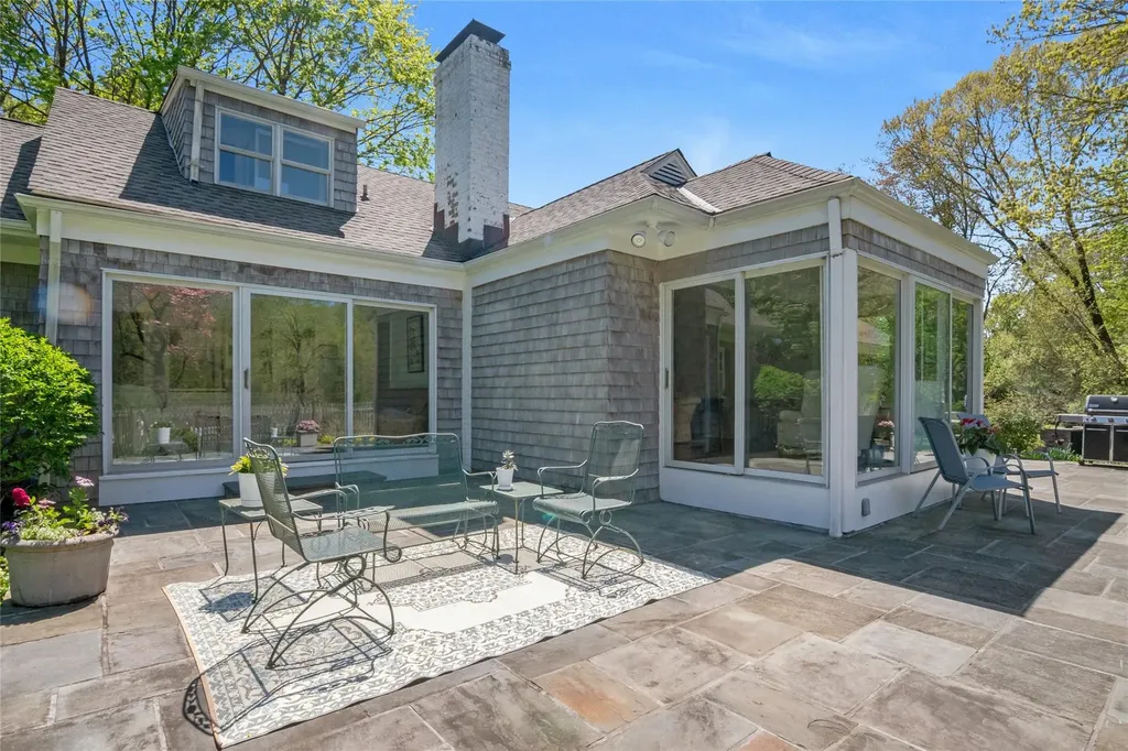 33 North Way Chappaqua NY 10514