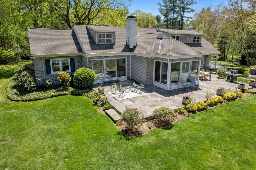 33 North Way Chappaqua NY 10514