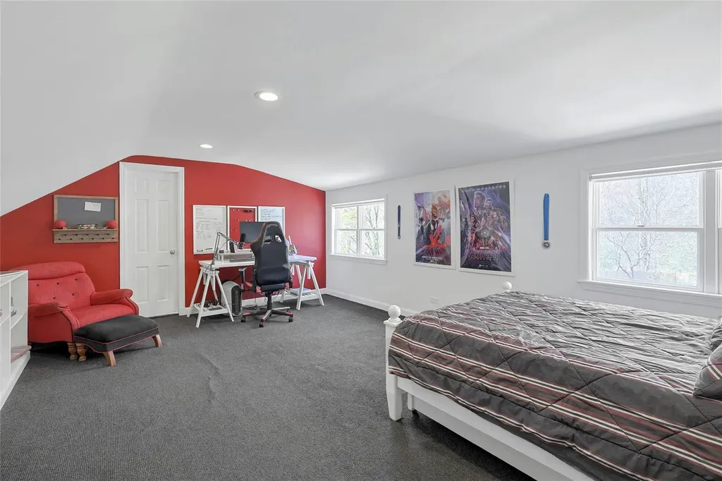 33 North Way Chappaqua NY 10514