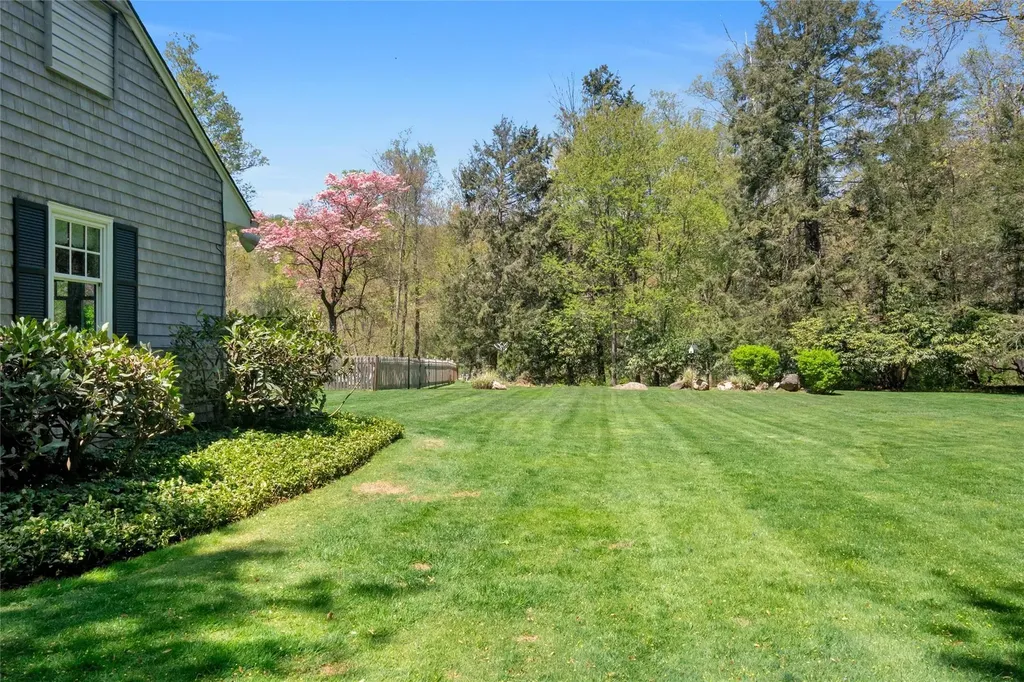 33 North Way Chappaqua NY 10514
