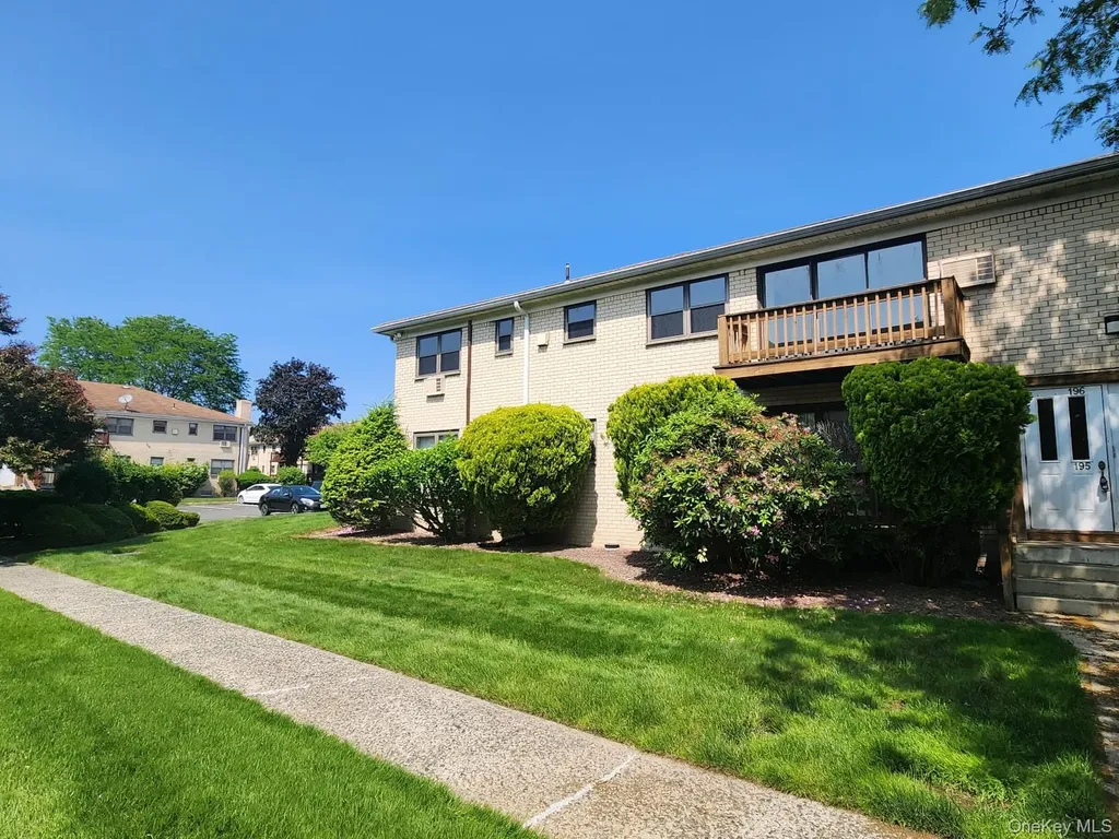 196 Sneden Place Spring Valley NY 10977