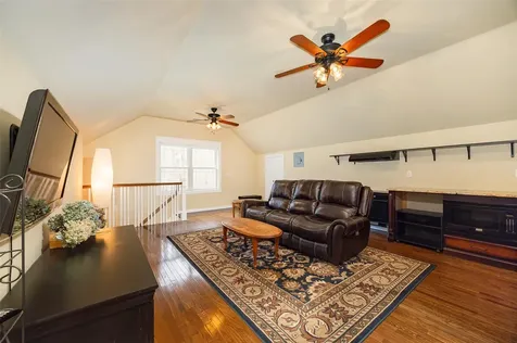 3 Laura Court Poughquag NY 12570