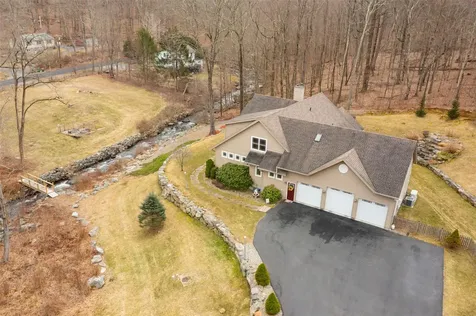 3 Laura Court Poughquag NY 12570