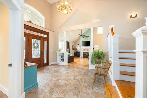 3 Laura Court Poughquag NY 12570