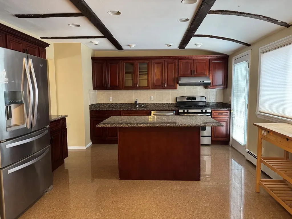 66 Beaumont Drive Plainview NY 11803