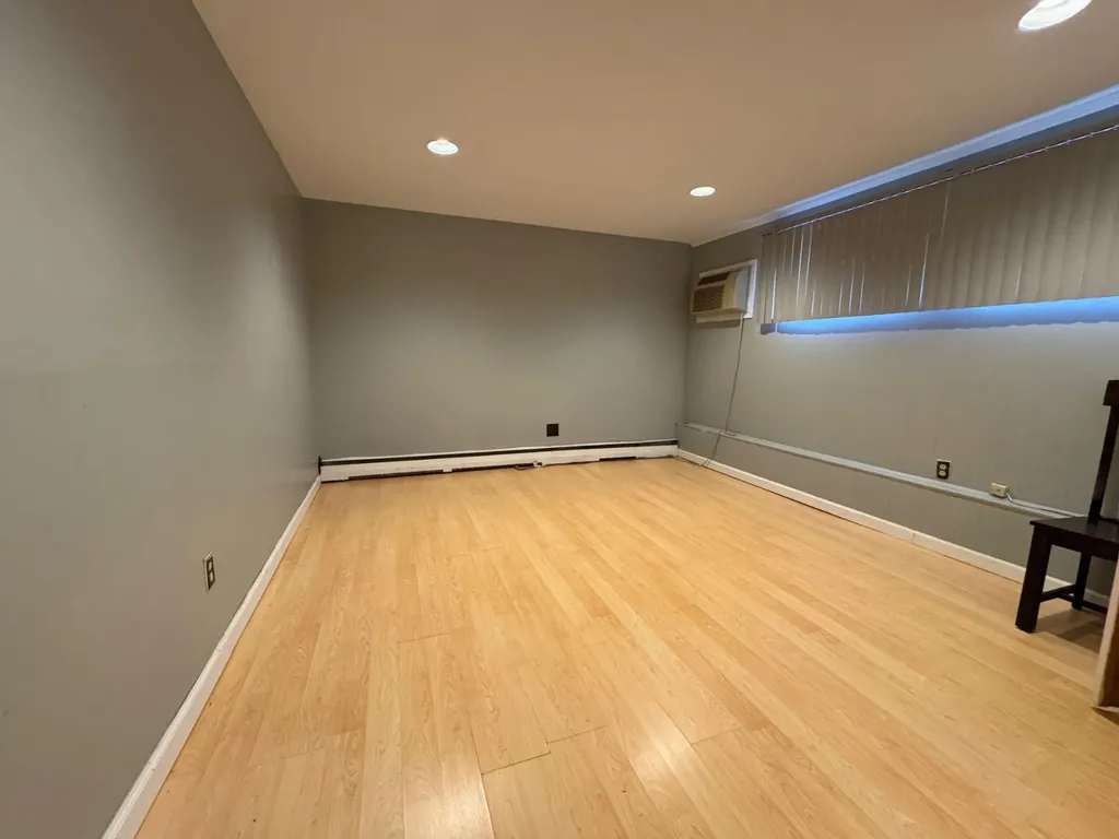 66 Beaumont Drive Plainview NY 11803