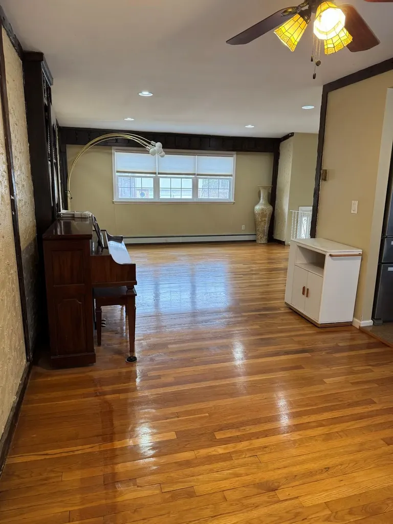 66 Beaumont Drive Plainview NY 11803