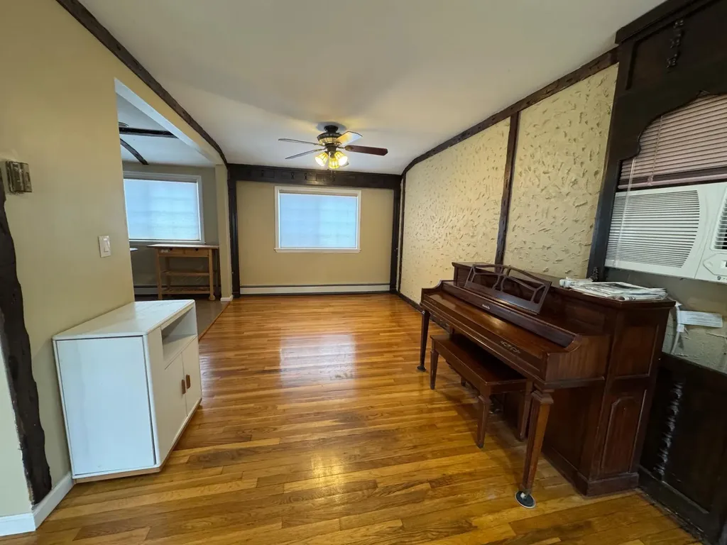 66 Beaumont Drive Plainview NY 11803