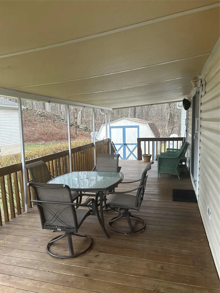 70 Sixth Drive Hyde Park NY 12538