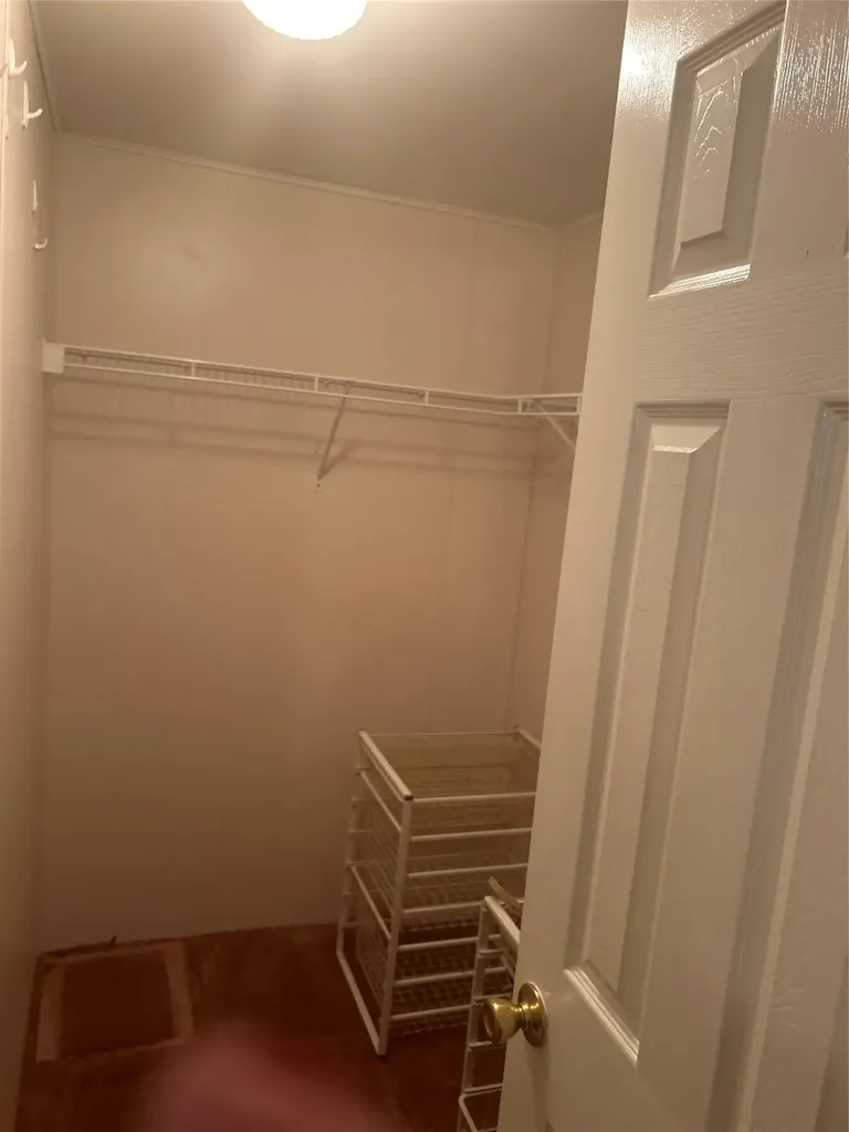 70 Sixth Drive Hyde Park NY 12538