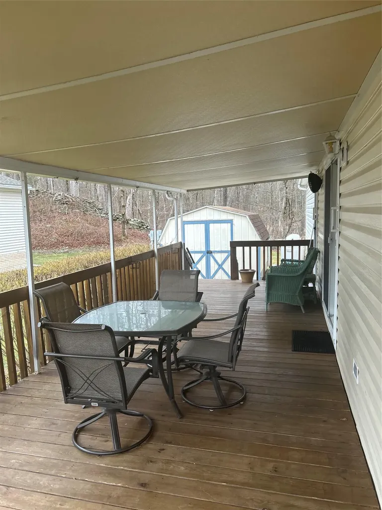 70 Sixth Drive Hyde Park NY 12538