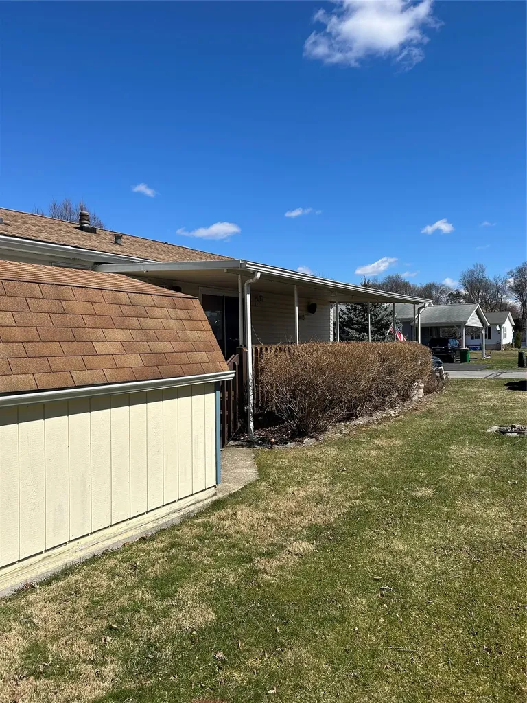 70 Sixth Drive Hyde Park NY 12538