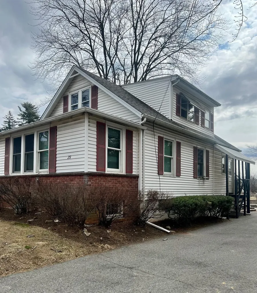 251 Old Nyack Turnpike Spring Valley NY 10977