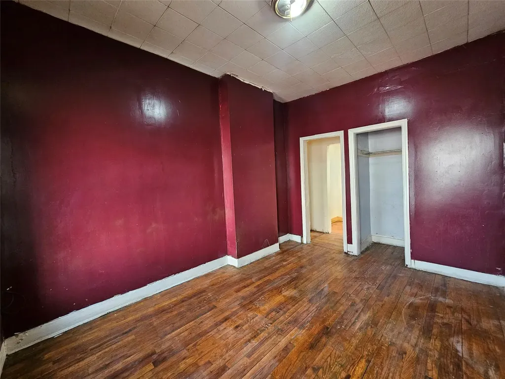 1076 Lafayette Avenue Brooklyn NY 11221