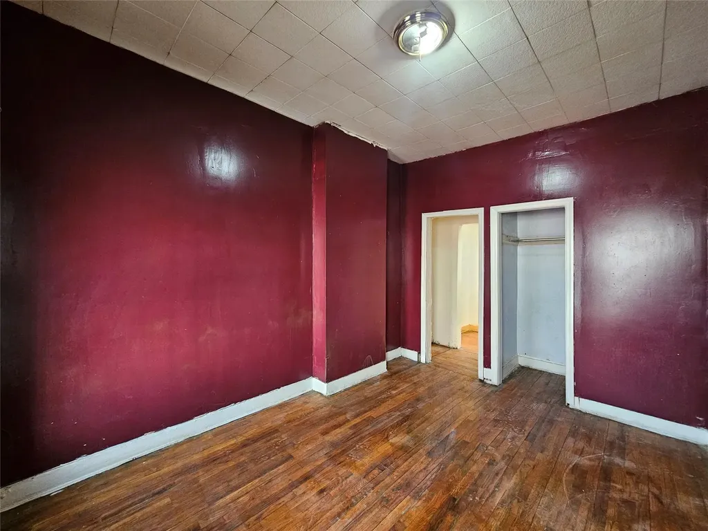1076 Lafayette Avenue Brooklyn NY 11221