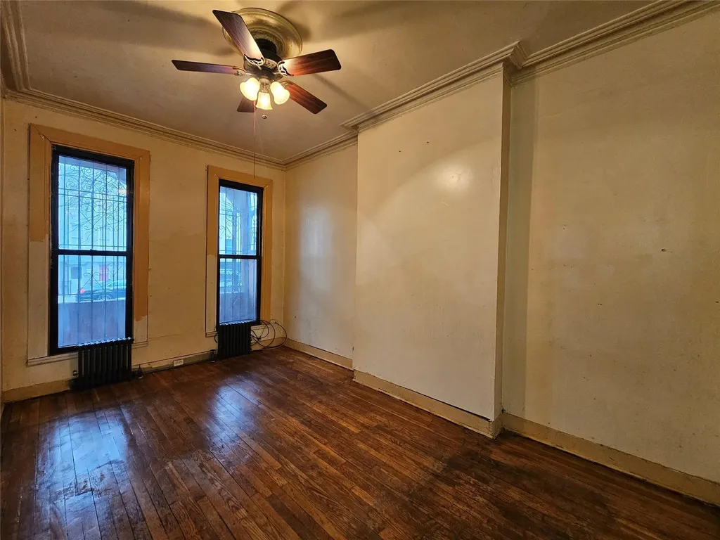 1076 Lafayette Avenue Brooklyn NY 11221