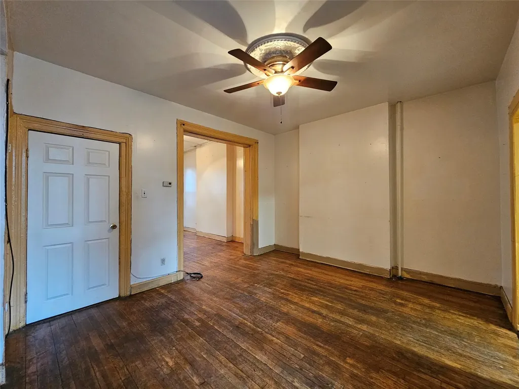 1076 Lafayette Avenue Brooklyn NY 11221
