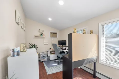 9 Westwood Avenue Deer Park NY 11729
