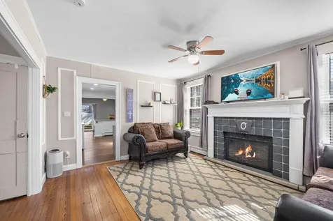 9 Westwood Avenue Deer Park NY 11729