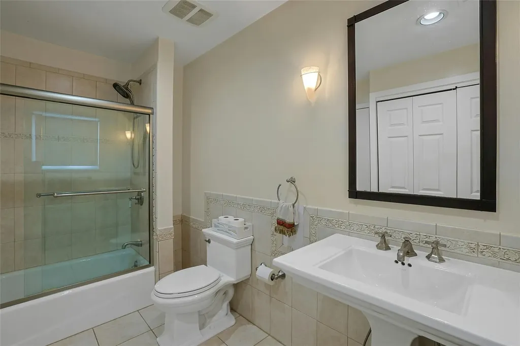 6 Deer Run Chappaqua NY 10514