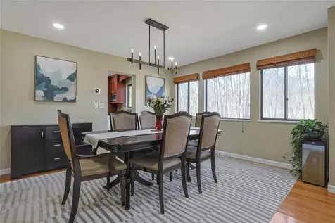 6 Deer Run Chappaqua NY 10514