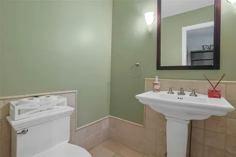 6 Deer Run Chappaqua NY 10514