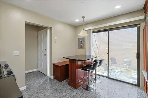 6 Deer Run Chappaqua NY 10514