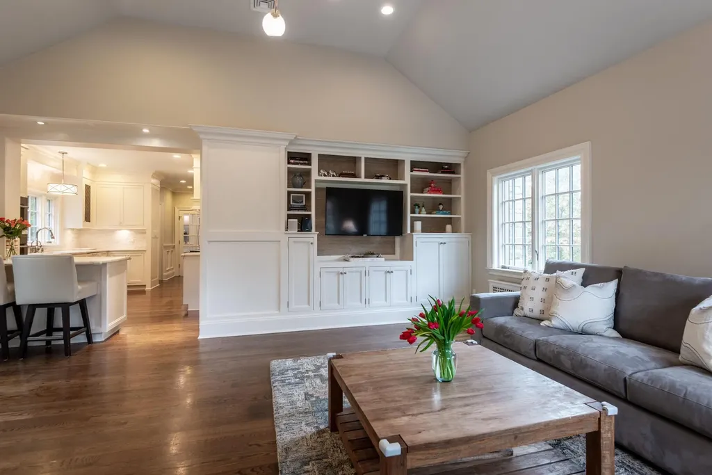 134 Circle Drive Manhasset NY 11030