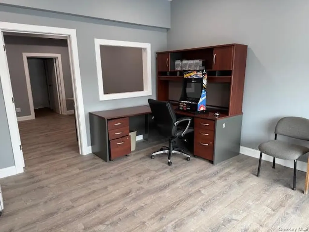 7 Ruscitti Road New Windsor NY 12553