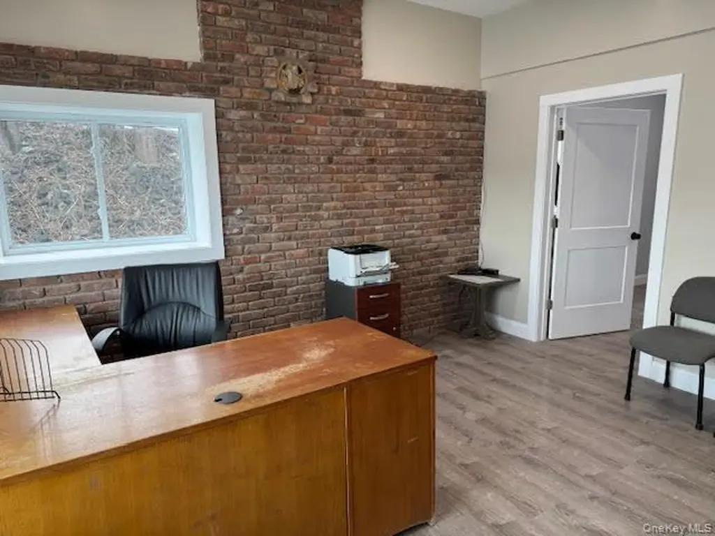 7 Ruscitti Road New Windsor NY 12553
