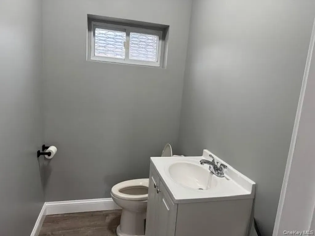 7 Ruscitti Road New Windsor NY 12553