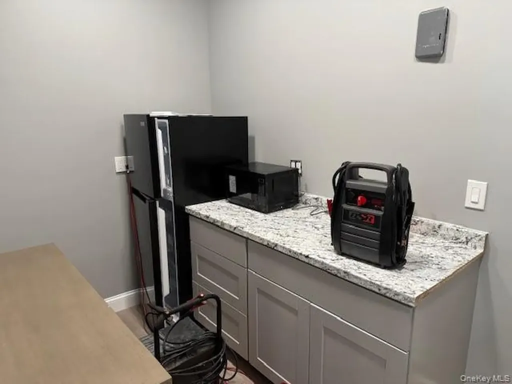 7 Ruscitti Road New Windsor NY 12553
