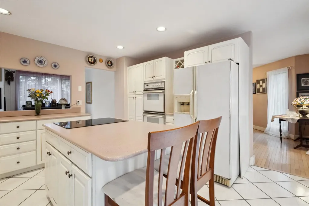 12 Friendly Road Smithtown NY 11787