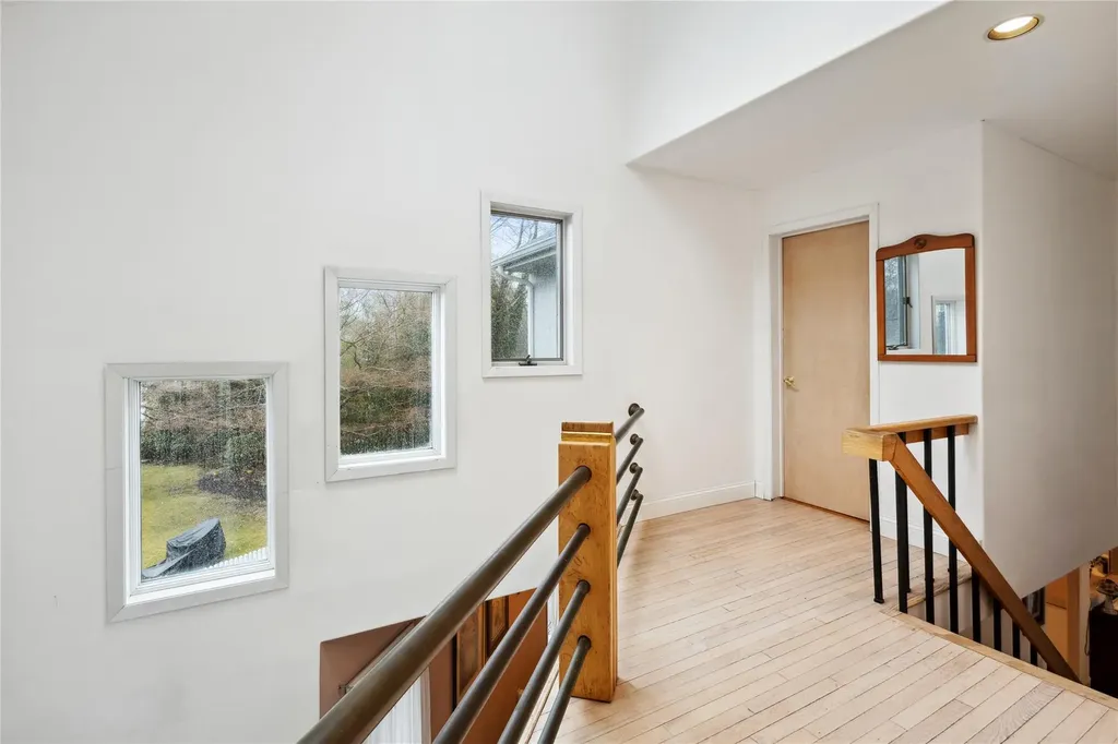 12 Friendly Road Smithtown NY 11787