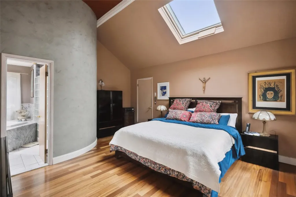 12 Friendly Road Smithtown NY 11787