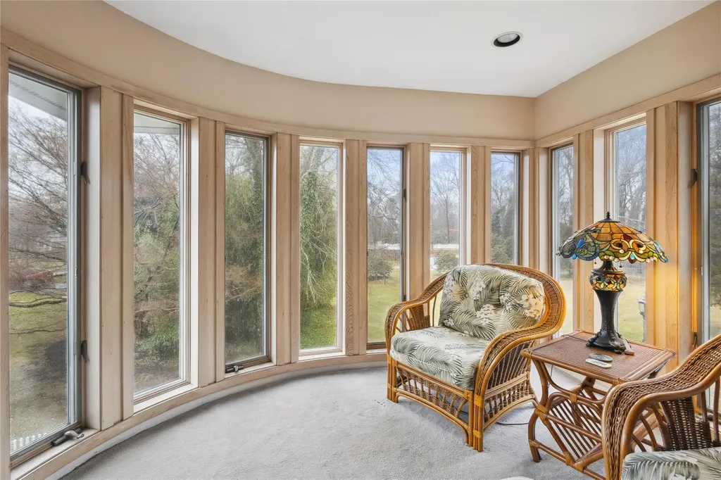 12 Friendly Road Smithtown NY 11787