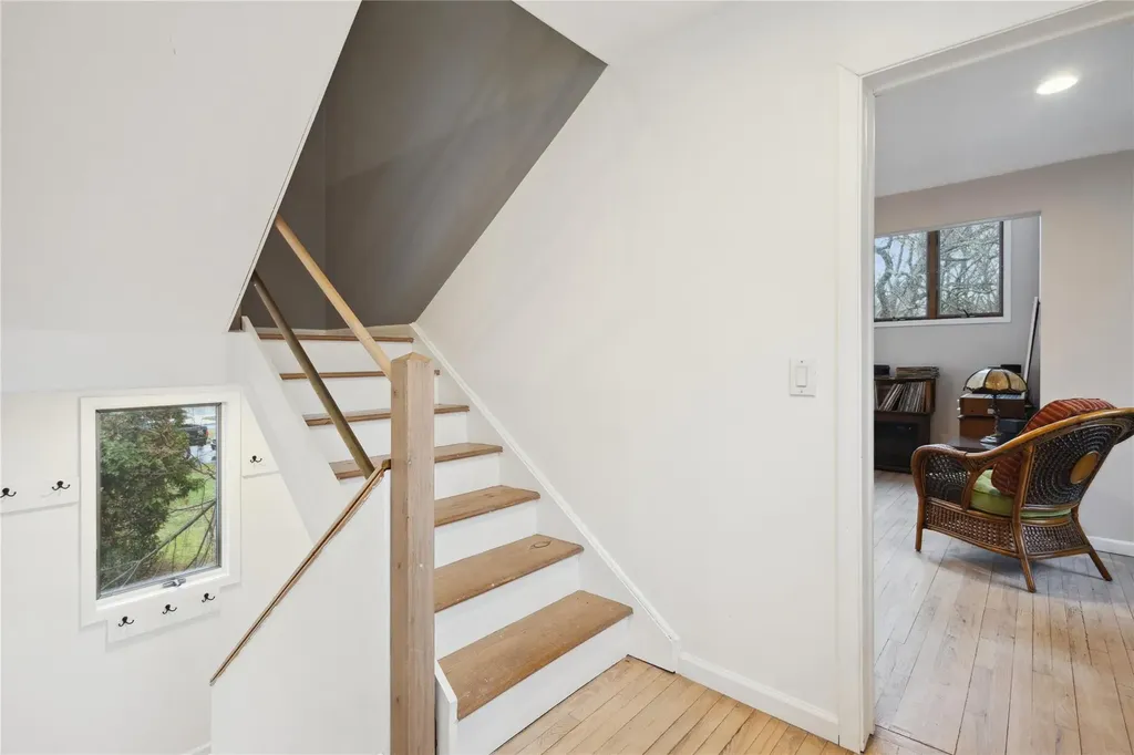 12 Friendly Road Smithtown NY 11787