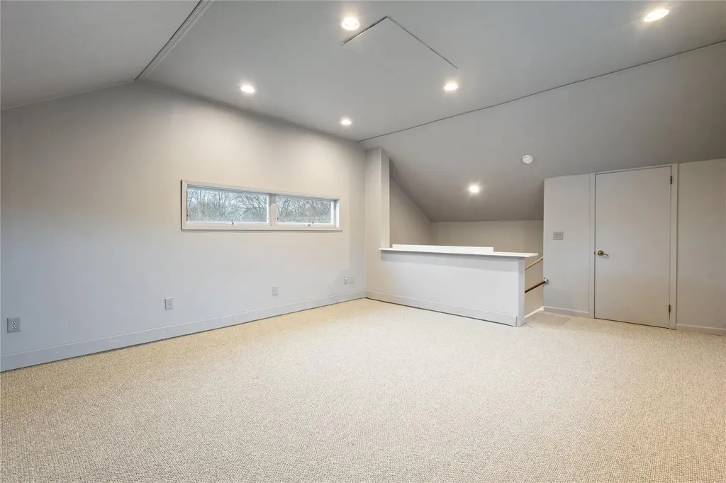 12 Friendly Road Smithtown NY 11787