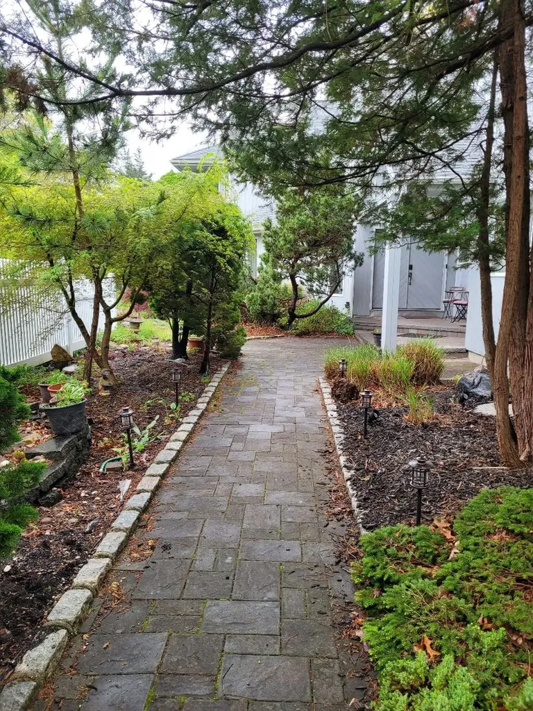 12 Friendly Road Smithtown NY 11787