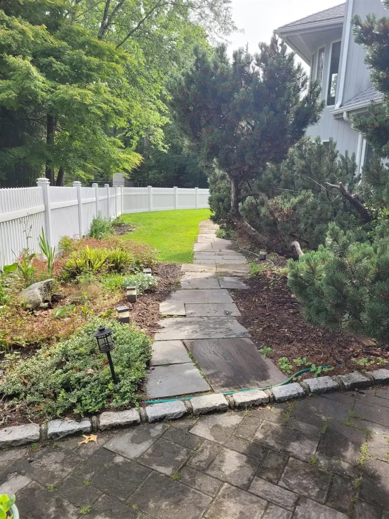 12 Friendly Road Smithtown NY 11787