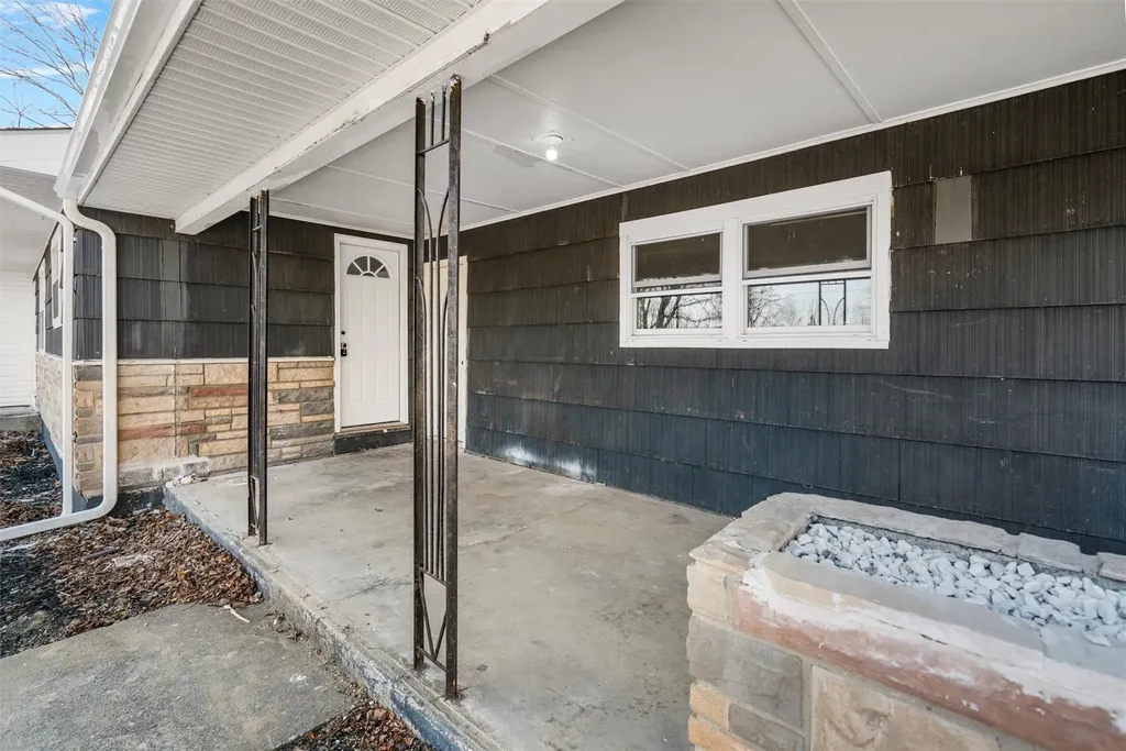 545 County Route 12 New Hampton NY 10958