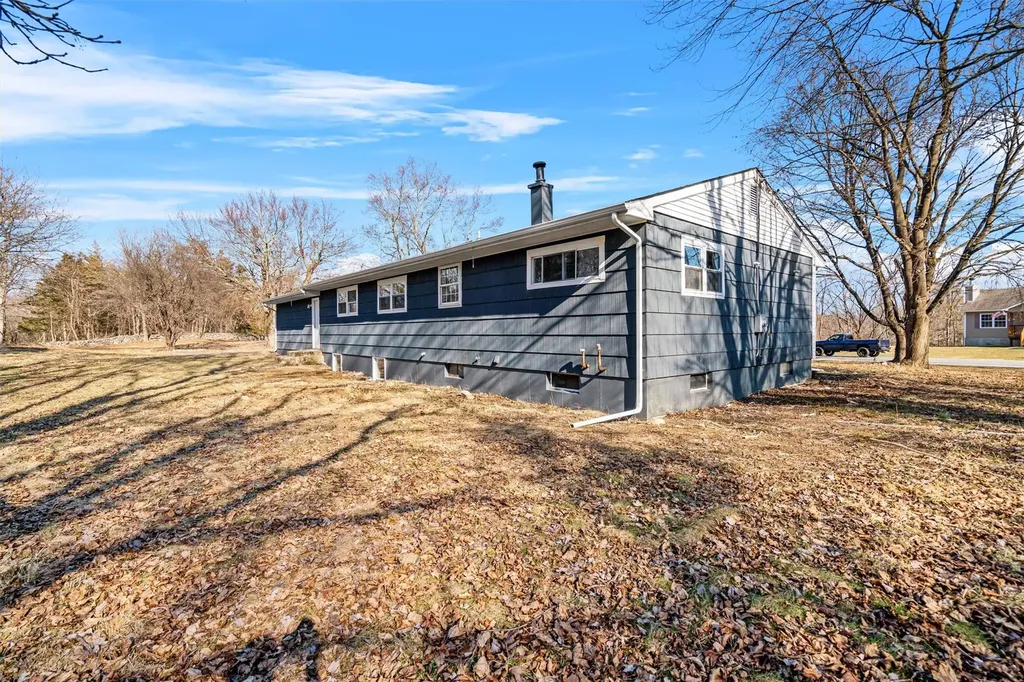 545 County Route 12 New Hampton NY 10958