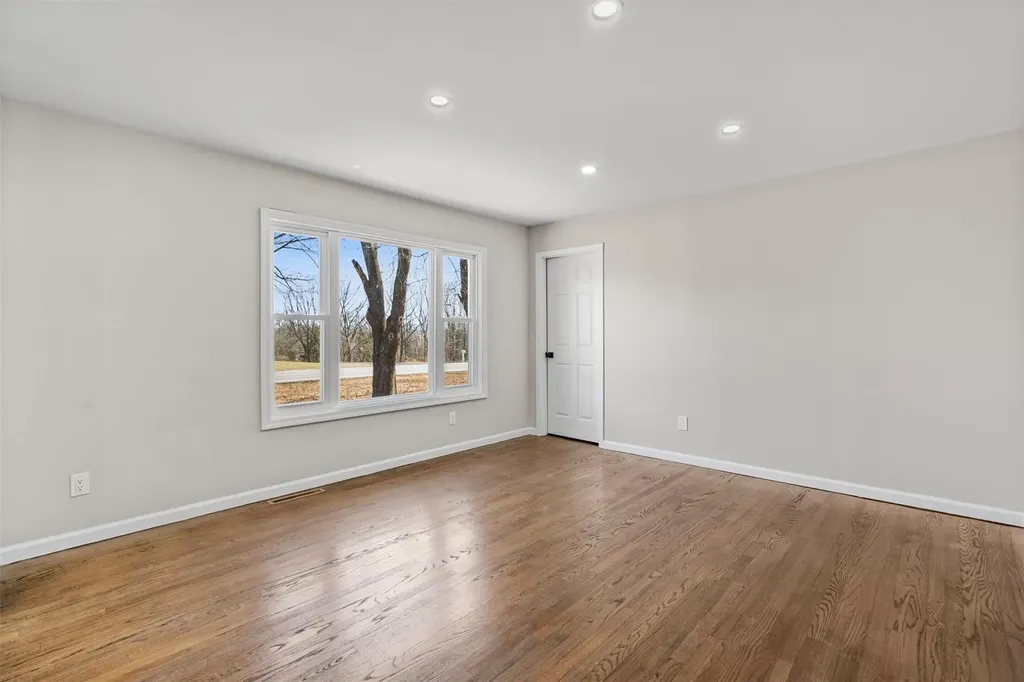 545 County Route 12 New Hampton NY 10958