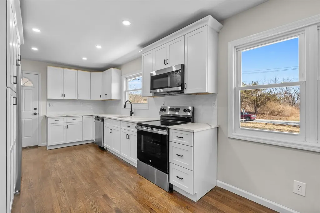 545 County Route 12 New Hampton NY 10958