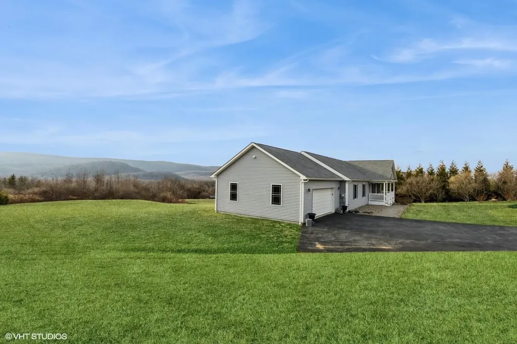 46 Peaceable Way Dover Plains NY 12522