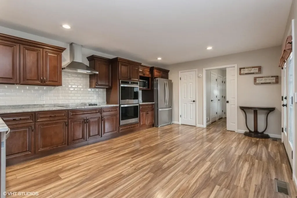 46 Peaceable Way Dover Plains NY 12522