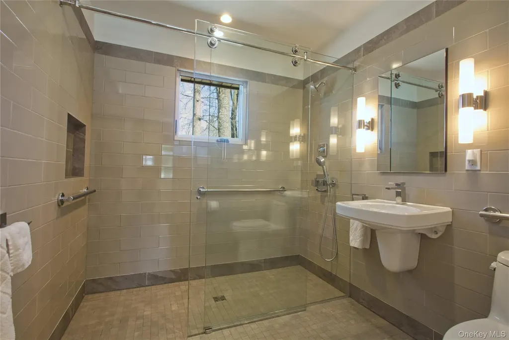 30 Half Moon Lane Irvington NY 10533