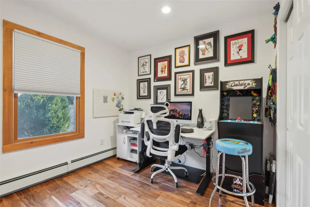 8 Rustic Road Yaphank NY 11980