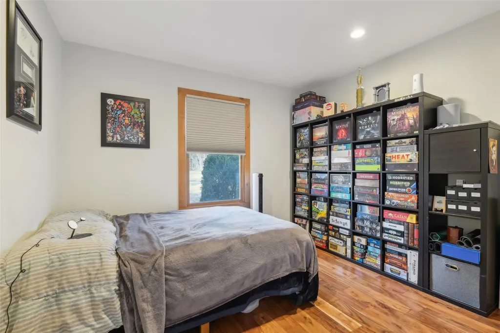 8 Rustic Road Yaphank NY 11980